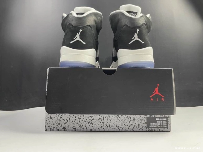 5 JORDAN CT4838-011 OREO AIR 0819